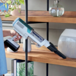 Shark Clean & Empty Auto-Empty Sistemli Şarjlı Dikey Süpürge - Görsel 3